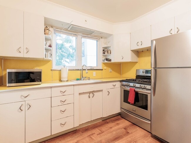 Building Photo - 53 Sacramento St