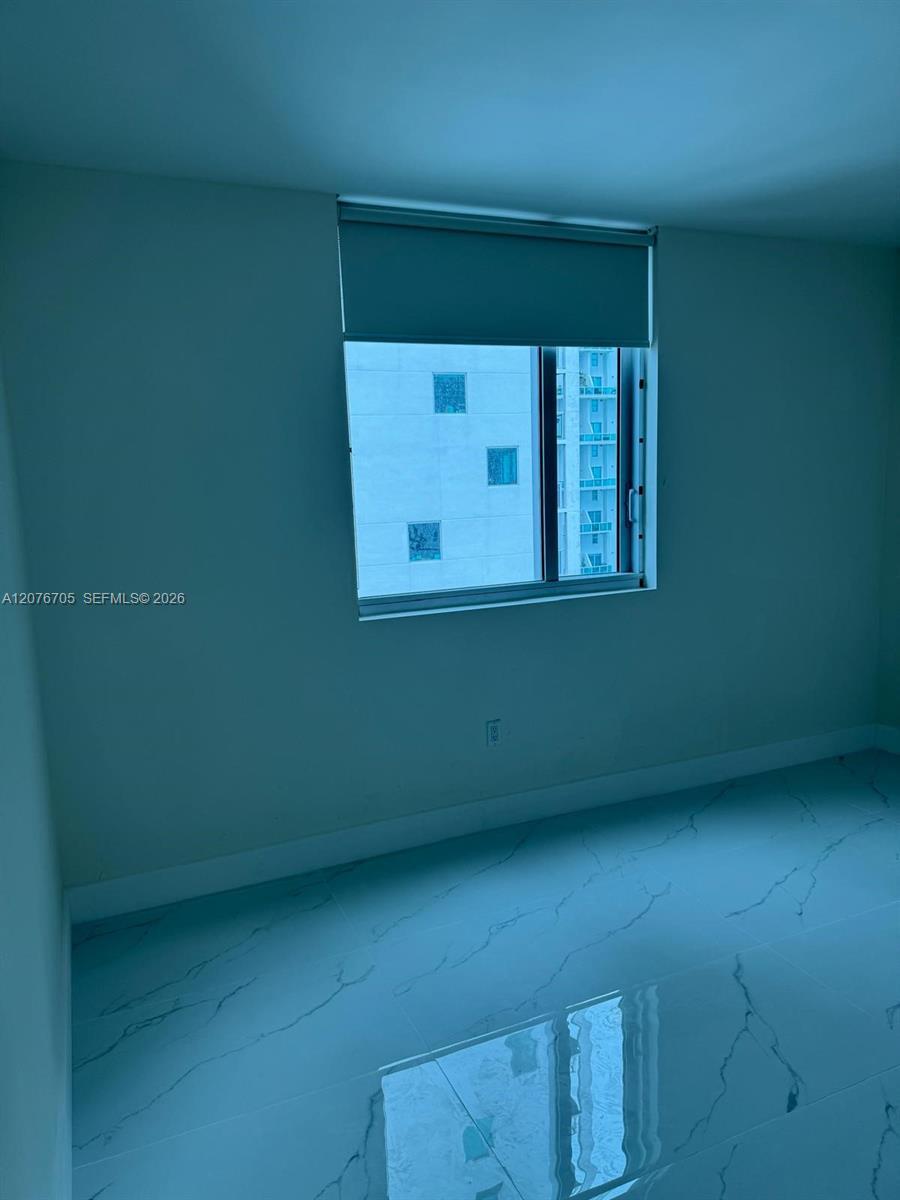 Building Photo - 500 Brickell Ave