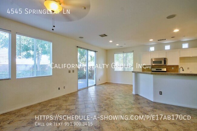 Building Photo - 4545 springleaf Ln