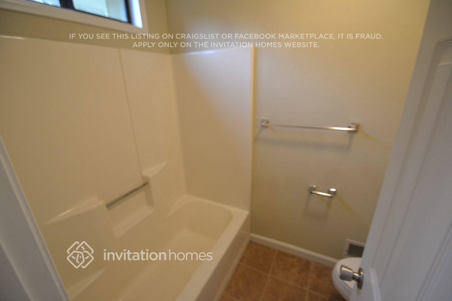 Building Photo - 6198 Brookside Ln