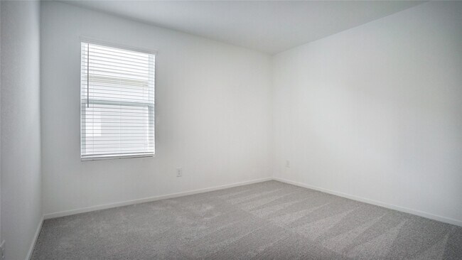 Building Photo - 10821 Red Orchid Dr