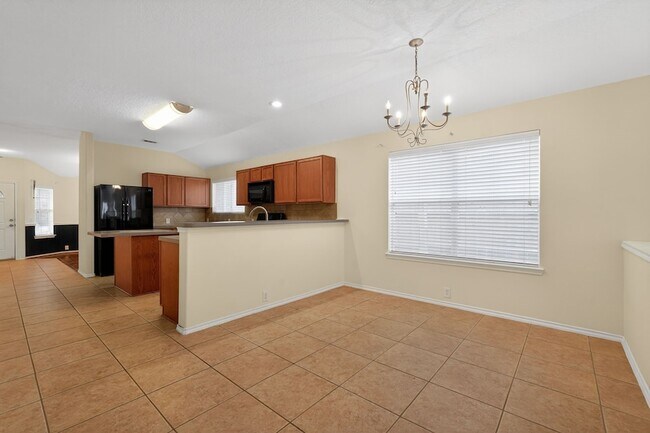 Building Photo - 20114 Larkspur Landing