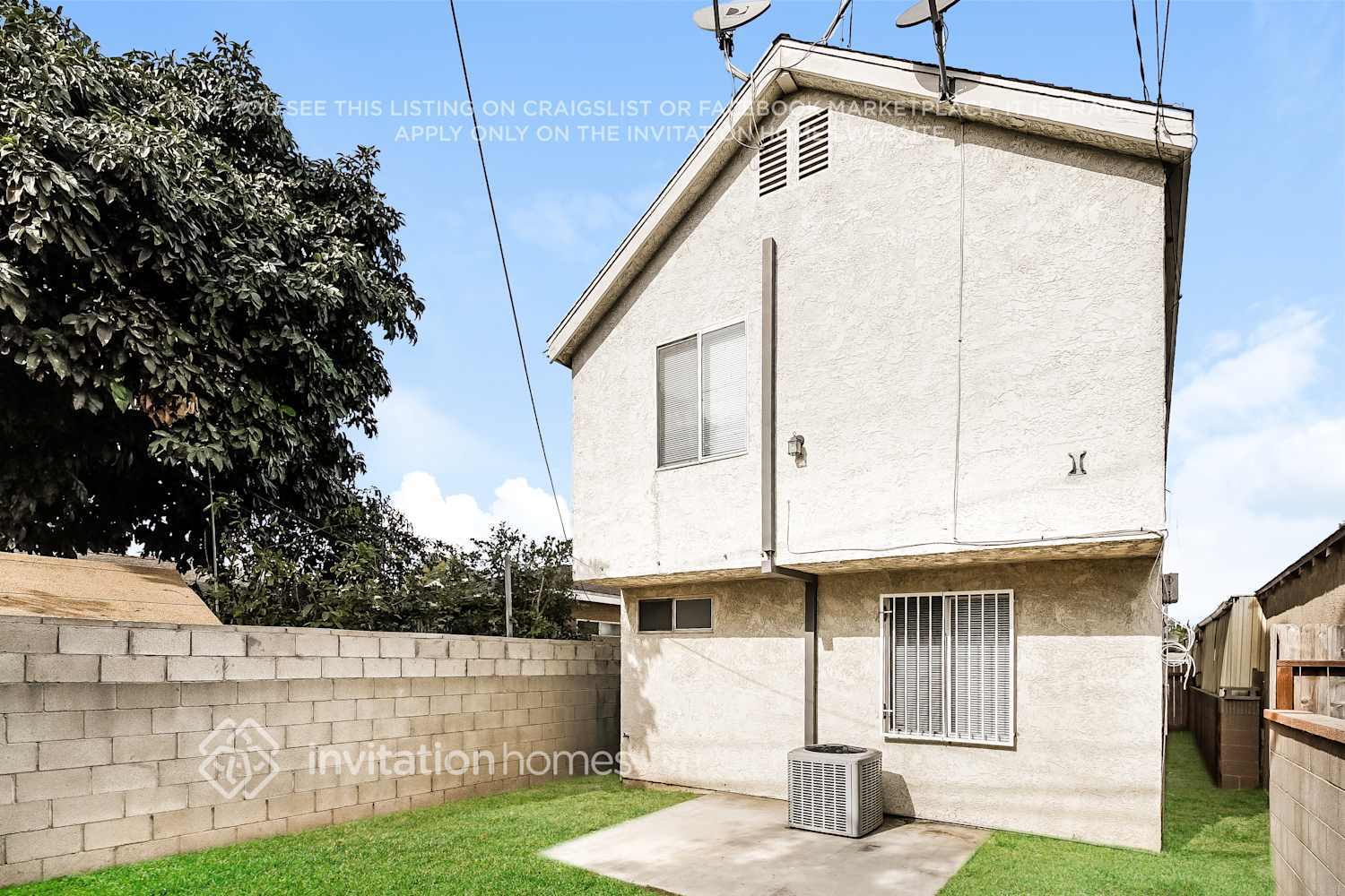 Building Photo - 2666 E Jefferson St