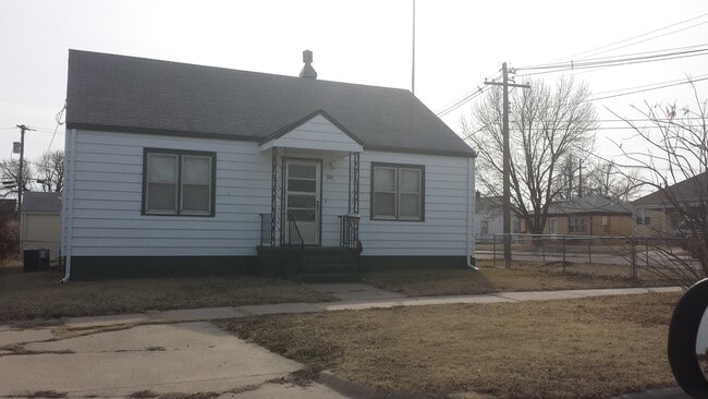 Primary Photo - 2 Bedroom, 1 Bathroom House with Carport