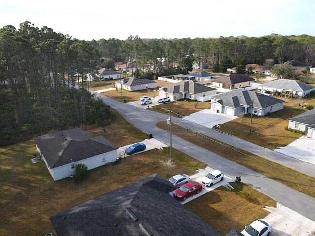 Building Photo - 155 Ullian Trail