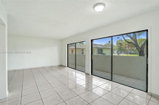 Building Photo - 5700 SW 127th Ave