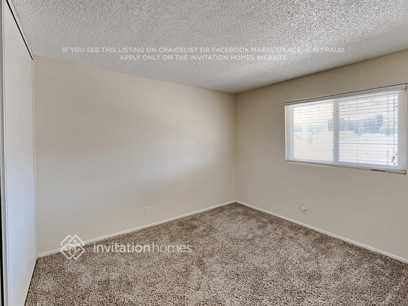 Building Photo - 27532 Camomile Ln