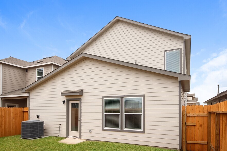 Building Photo - 21315 Cypress Conifer Dr