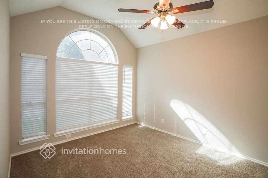 Building Photo - 934 Plantation Dr