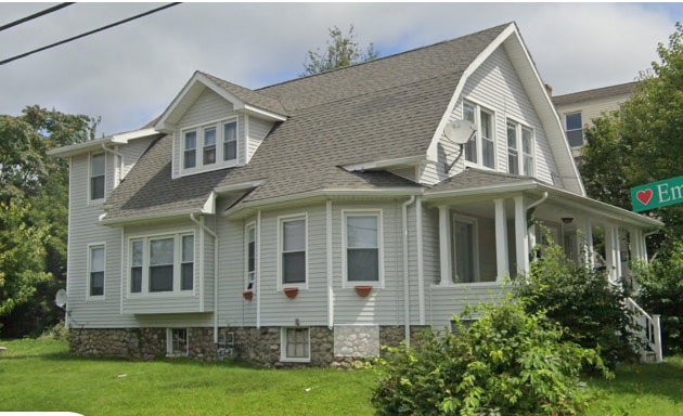 Building Photo - 29 Fales St