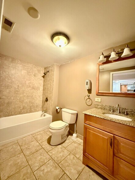 Building Photo - 1205 N Scarlet Ct