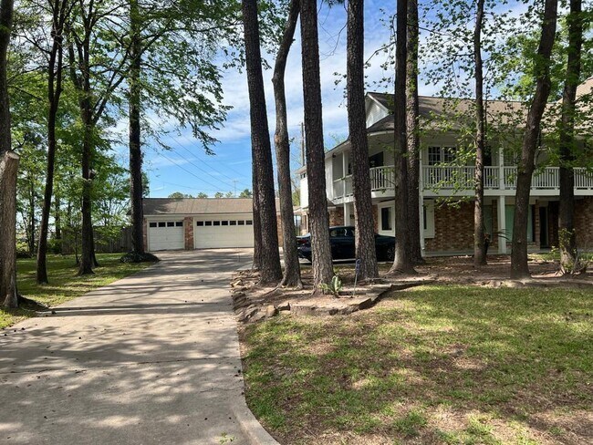 Building Photo - 21122 Harvest Hill Ln
