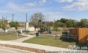 Building Photo - 120 Bella Rosa Trl