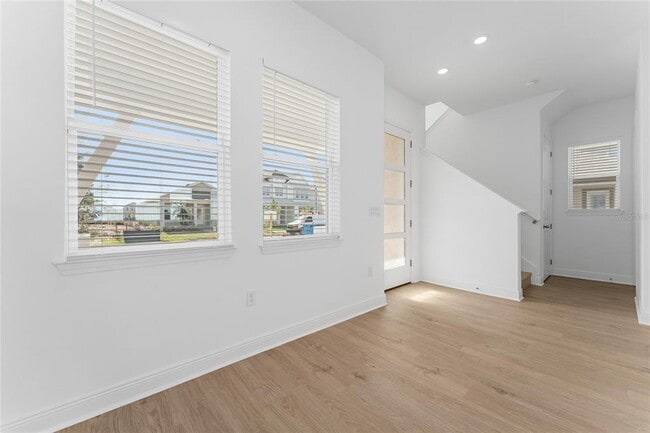 Building Photo - 10065 Peebles St