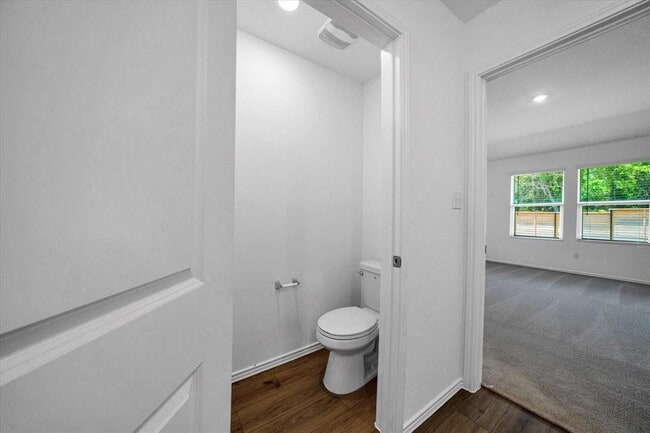 Building Photo - 145 Crawford