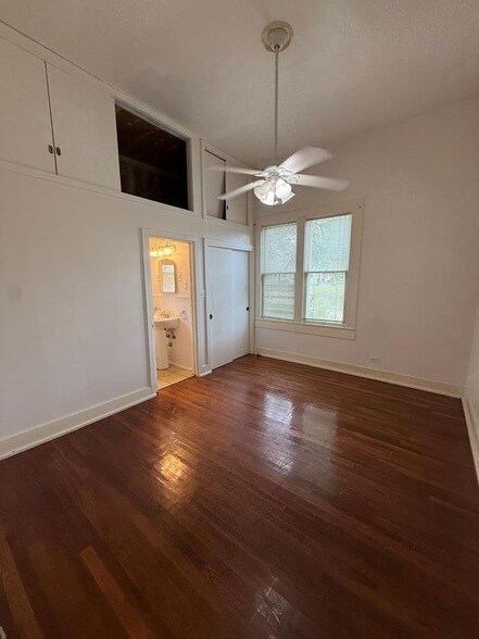Building Photo - 509 N Peachtree St