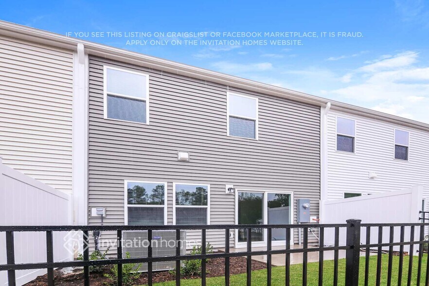 Building Photo - 1940 Prime Pointe Dr