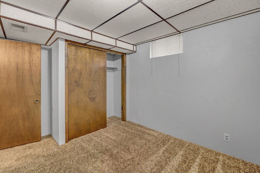 Building Photo - Updated 4-Bedroom Home in DTC – Vaulted Ce...