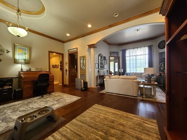 Building Photo - 413 Hamptonridge Rd
