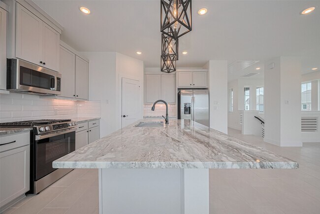 Building Photo - 7746 Meadow Mouse Ln