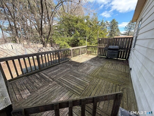 Building Photo - 316 W Main St