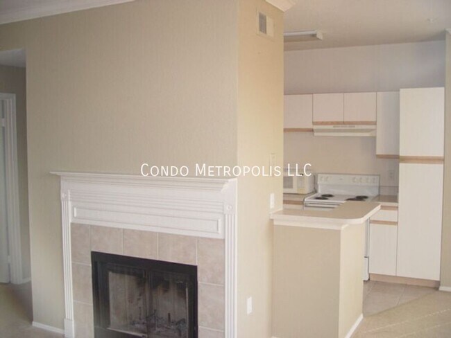 Building Photo - 2632 Robert Trent Jones Dr