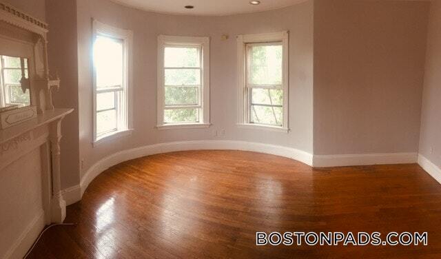 Building Photo - 140 Cedar St