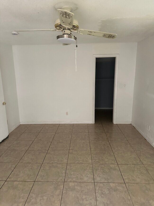 Building Photo - 11201 NW 33rd St