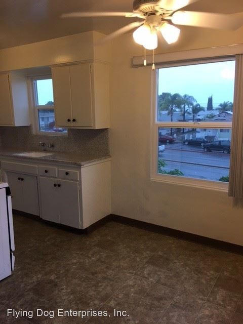 Building Photo - 3522 College Ave