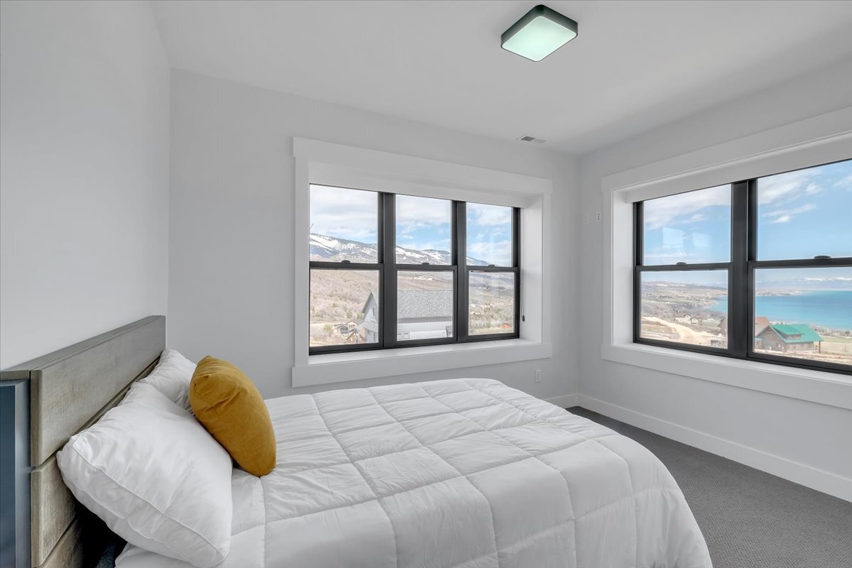 Building Photo - 1237 Sculpin Loop