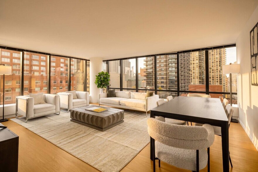 Building Photo - 525 E 72nd St