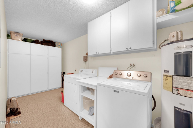 Building Photo - 9834 W Evergreen Dr