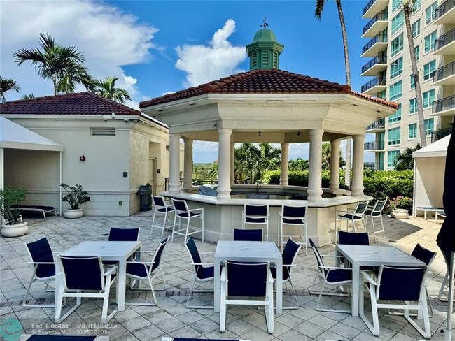 Building Photo - 610 W Las Olas Blvd