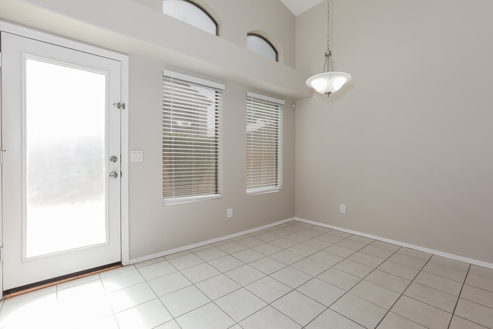 Building Photo - 7255 E Kramer St