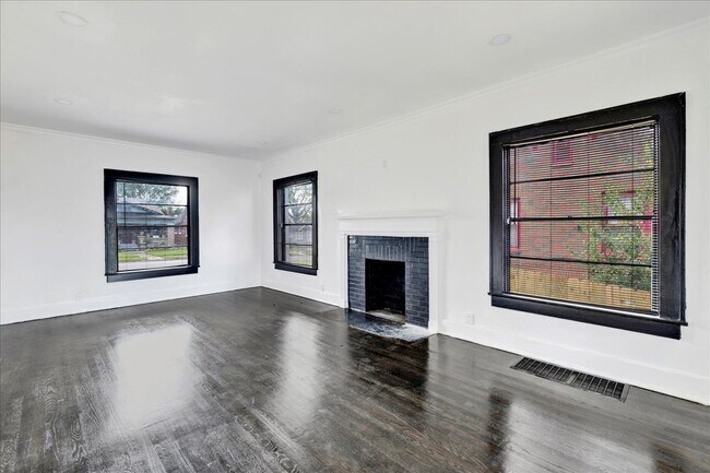 Building Photo - 2816 20th Street Ensley