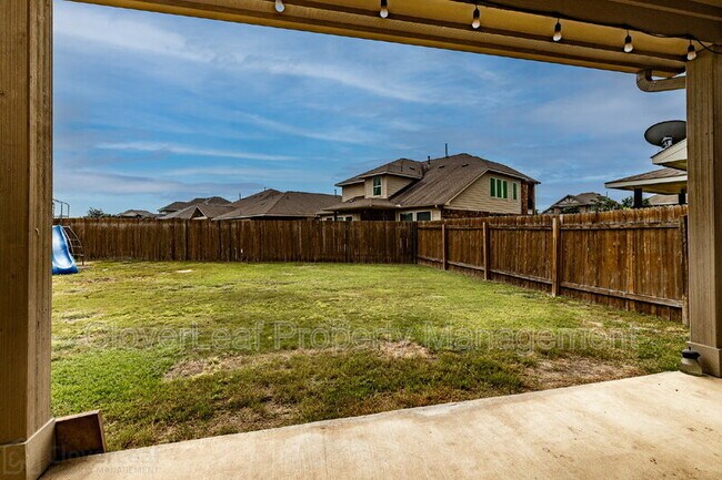 Building Photo - 510 Field Corn Ln