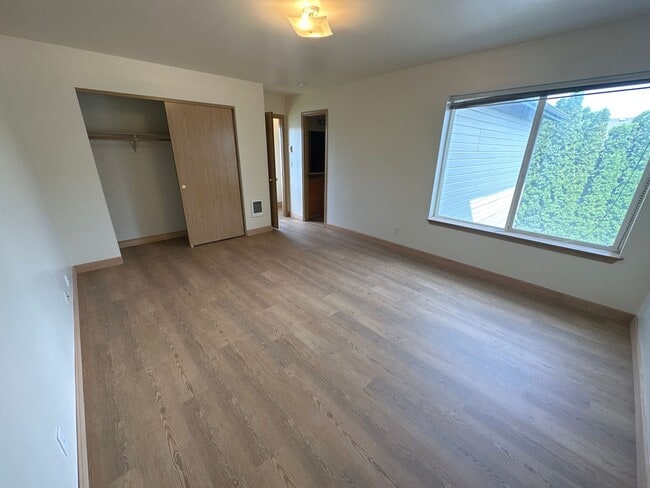 Building Photo - tuc142