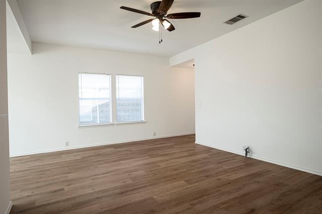 Building Photo - 8924 King Ranch Dr