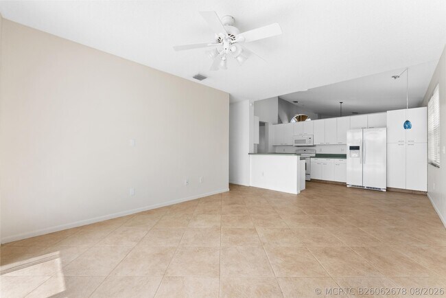 Building Photo - 15350 NW 6th Ct