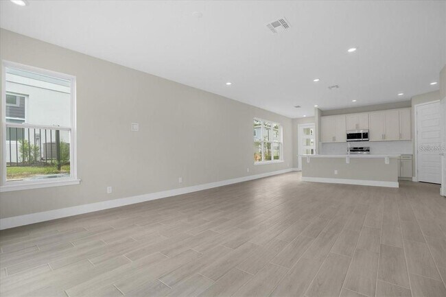 Building Photo - 7818 Spectrum Dr