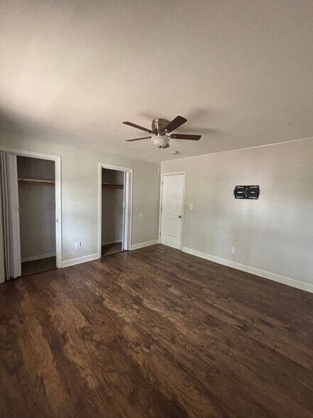 Building Photo - 113 Moss Ln