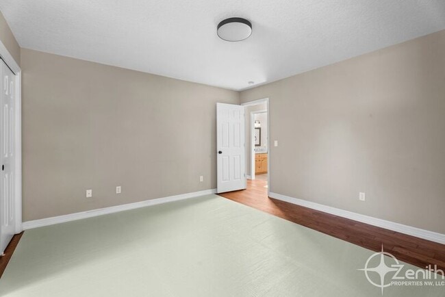 Building Photo - 4106 NE 242nd Ave