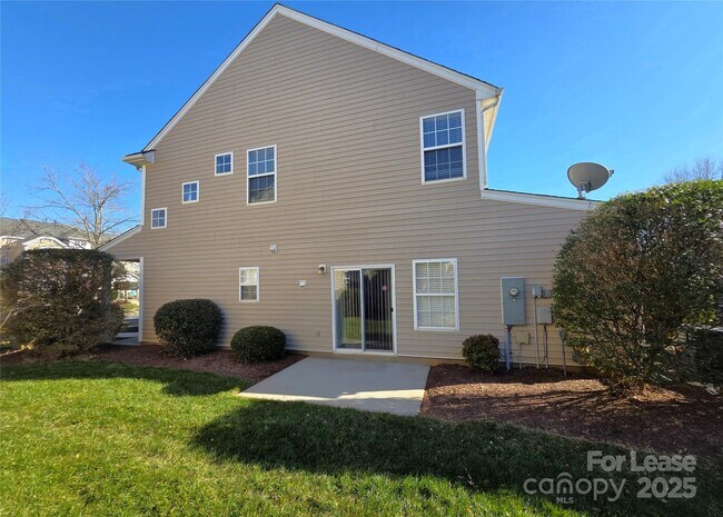 Building Photo - 10619 Trolley Run Dr