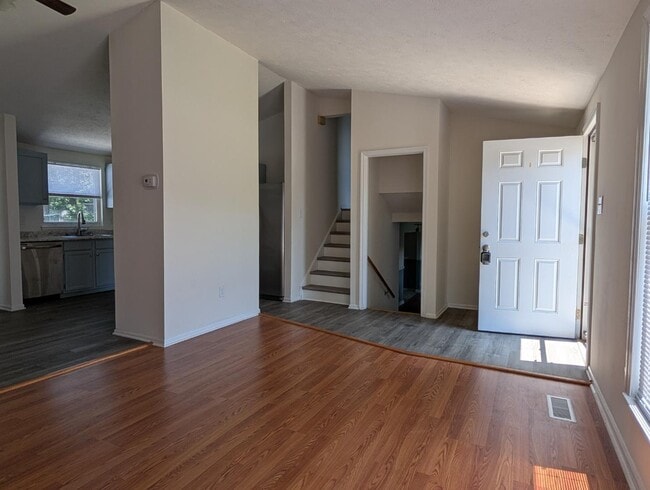 Building Photo - 9310 Coleson Rd