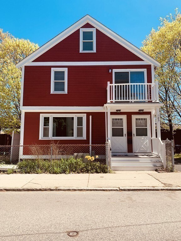 Building Photo - 185 Sydney St