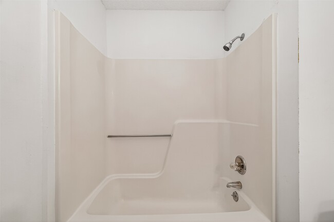 Building Photo - 6203 Downwood Forest Dr