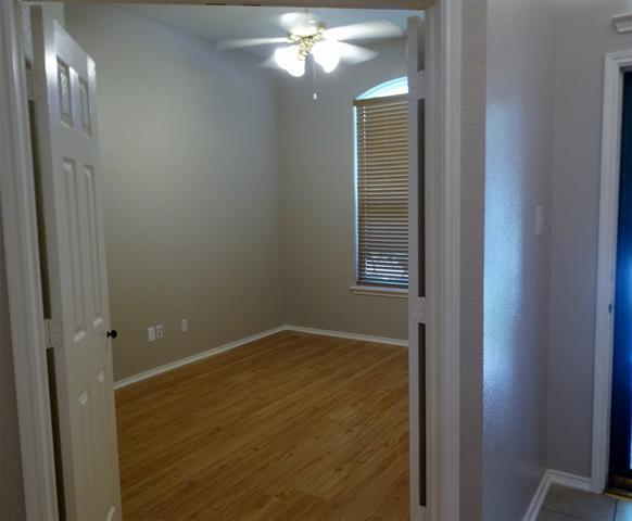 Building Photo - 7208 Yellowstone Dr