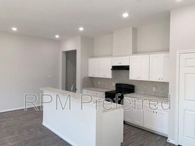 Building Photo - 12703 Pebble Creek Ln