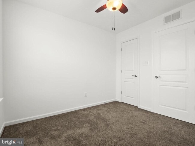 Building Photo - 43578 Marguerite Way