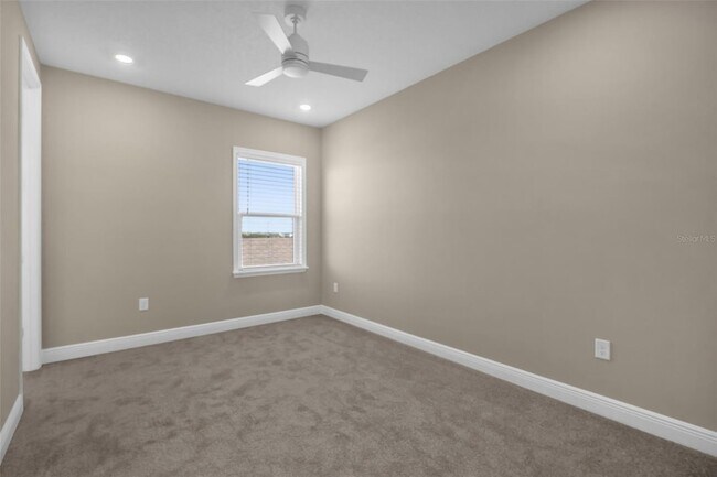 Building Photo - 17013 Haggerty Hollow Dr